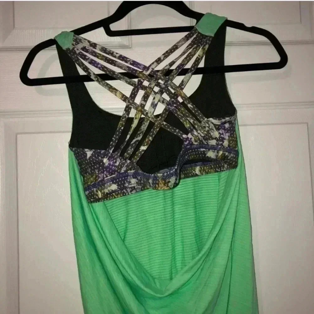 Lululemon  Wild Tank - Picture 4 of 7